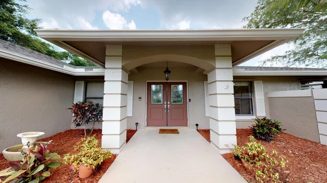 Residence photo 2