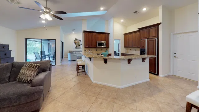 Residence photo 28