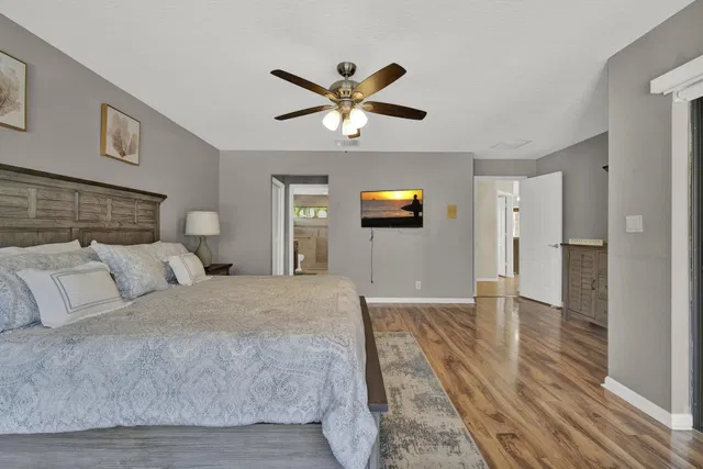 Residence photo 41