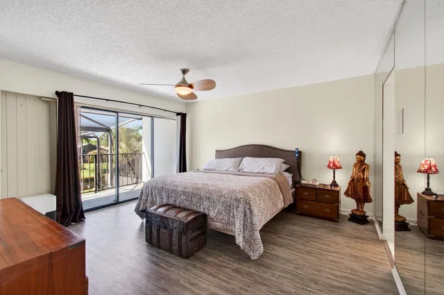 Residence photo 45