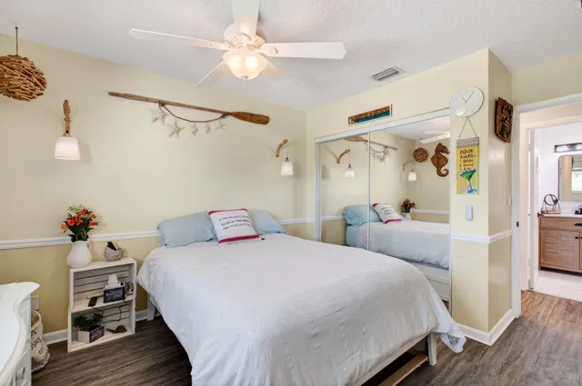 Residence photo 65