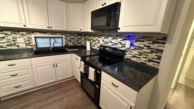 Residence photo 2