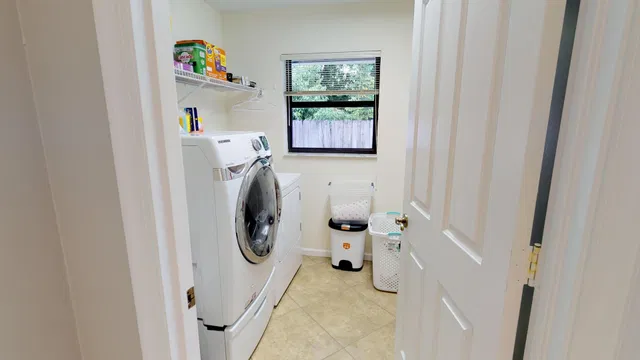  Residence photo 55