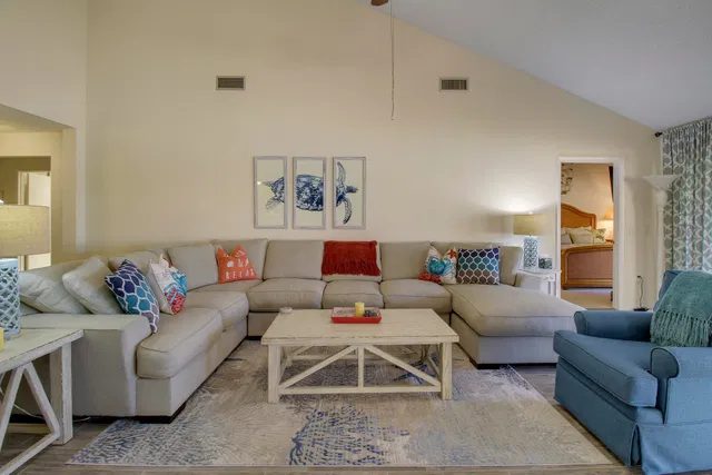 Residence photo 7
