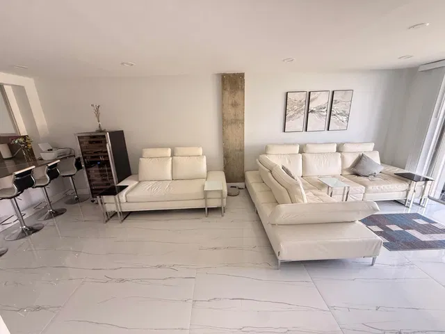 Unit 108 photo 12
