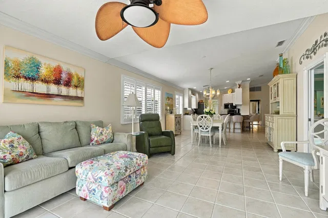 Residence photo 14