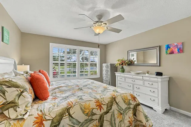 Residence photo 18
