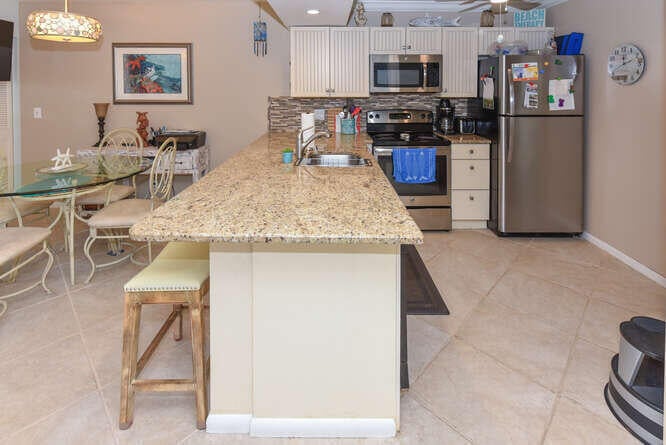  Unit V2-103 photo 12