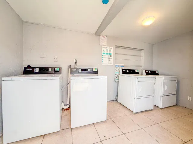 Residence photo 13
