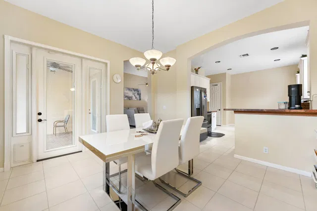 Residence photo 14