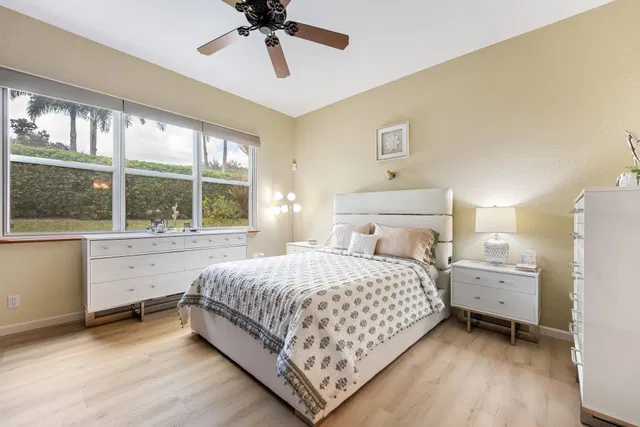 Residence photo 20