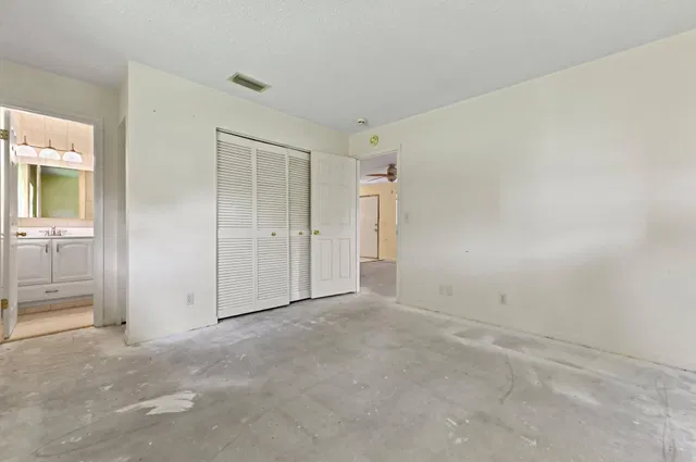  Residence photo 12