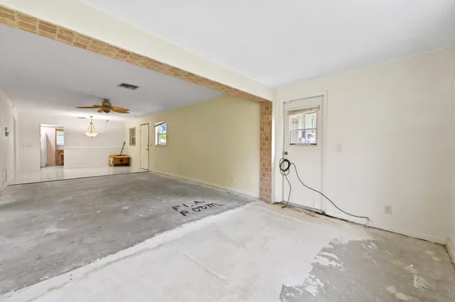  Residence photo 14