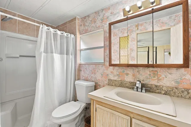 Residence photo 11