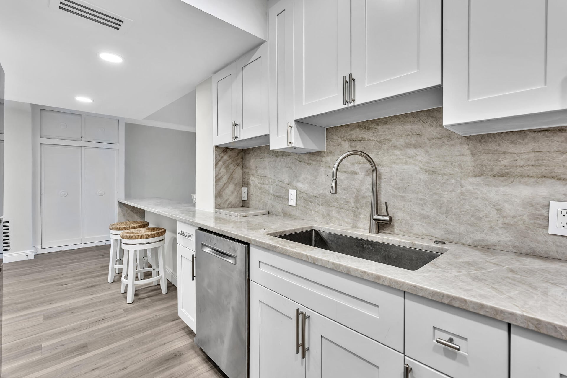 South Palm Beach Unit 3230 photo 7