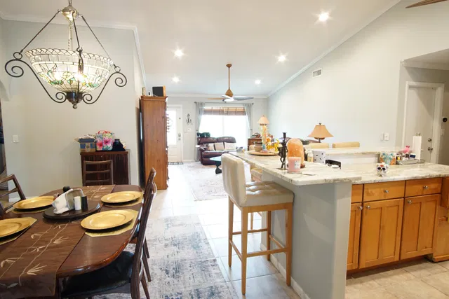 Residence photo 6