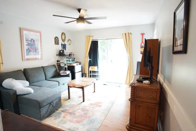Residence photo 11
