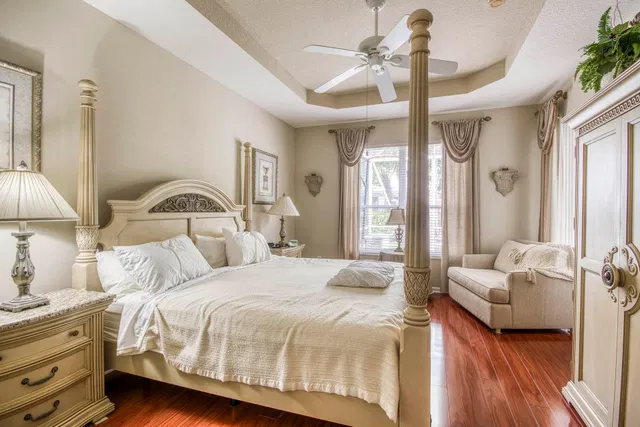 Residence photo 18
