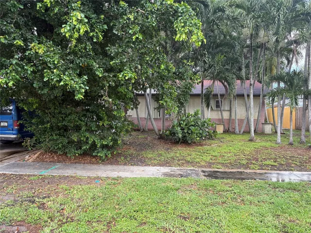 West Palm Beach Residence photo 2