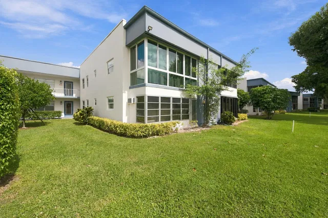  Residence photo 29