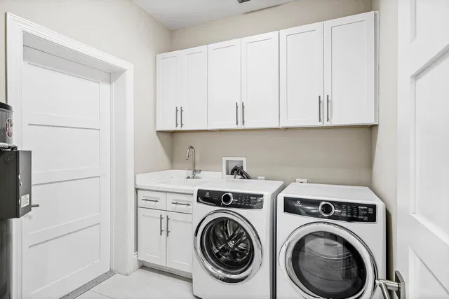 Residence photo 51