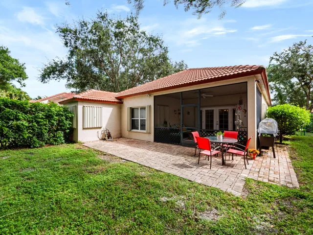 Residence photo 34