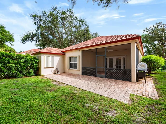 Residence photo 35