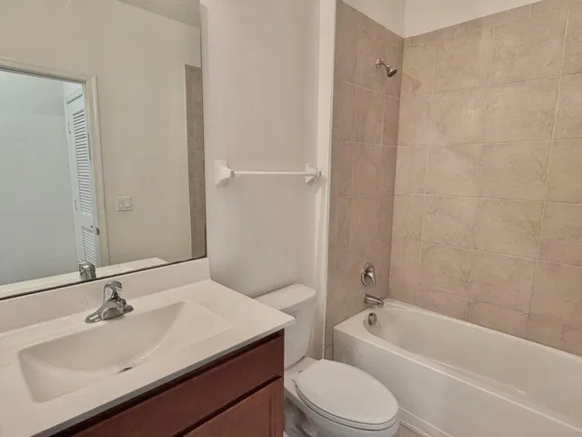  Residence photo 17