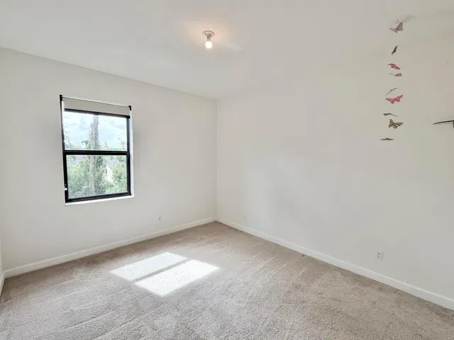  Residence photo 18