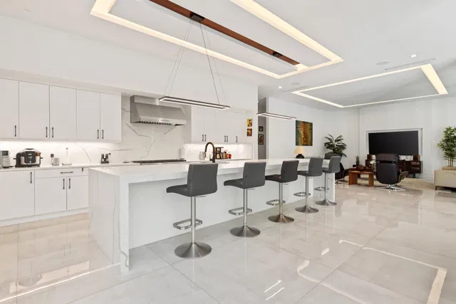 Residence photo 11
