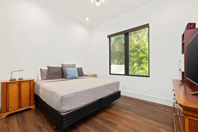 Residence photo 20