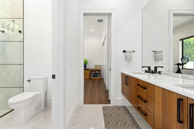 Residence photo 21