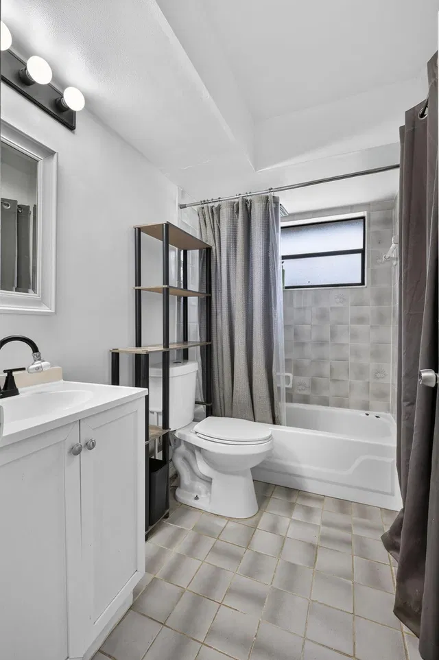 Residence photo 20