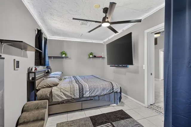 Residence photo 21