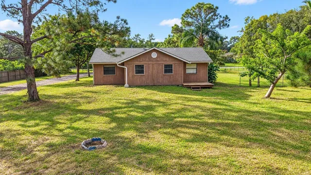 Residence photo 43