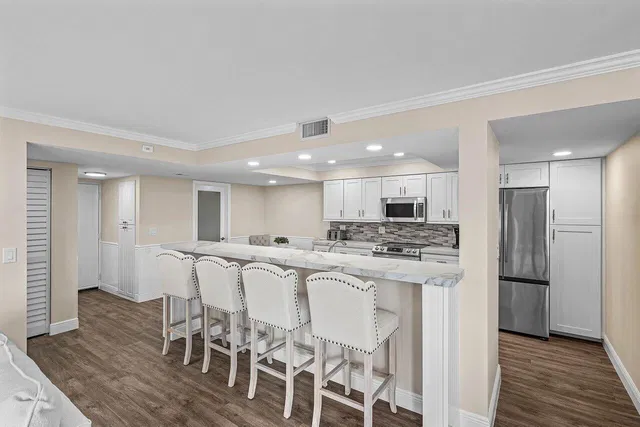 Unit 4505 photo 9