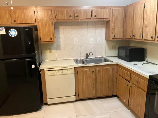  Residence photo 5