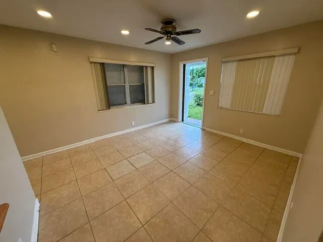  Residence photo 12