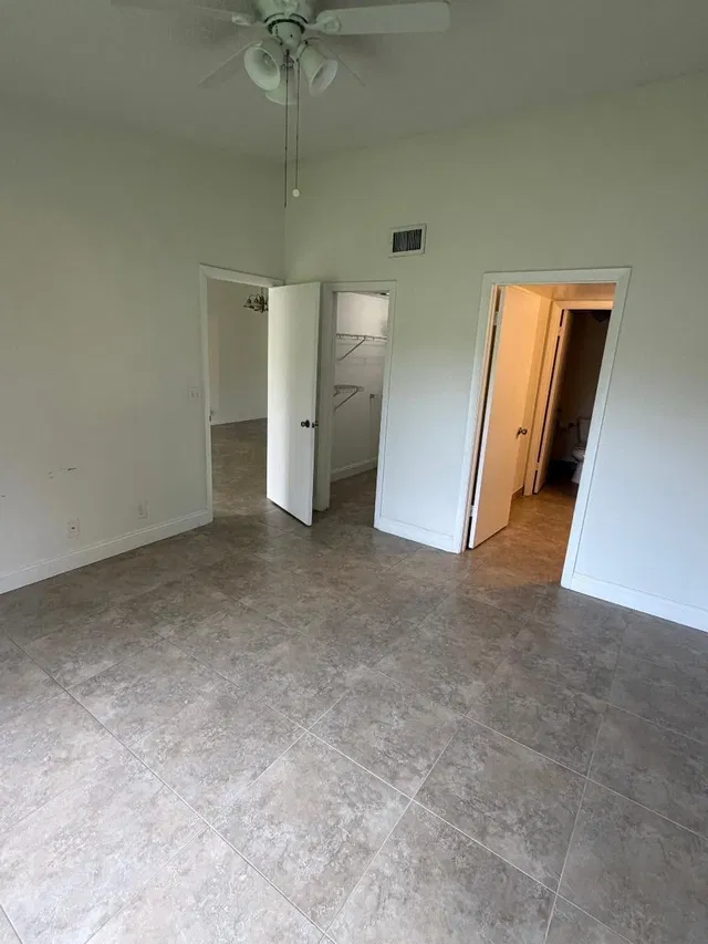  Unit 203 photo 8