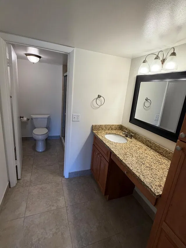  Unit 203 photo 9