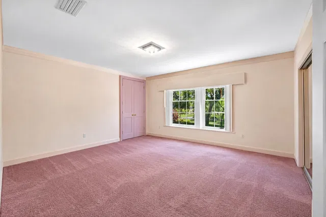  Residence photo 22
