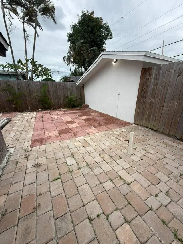 Residence photo 17