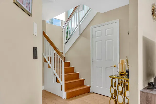 Residence photo 3