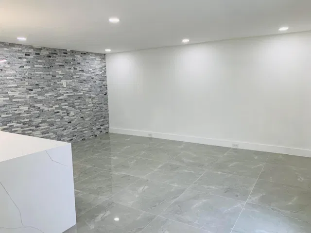 Residence photo 6