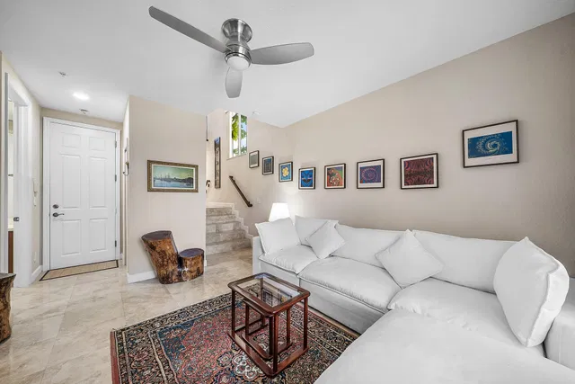 Residence photo 8