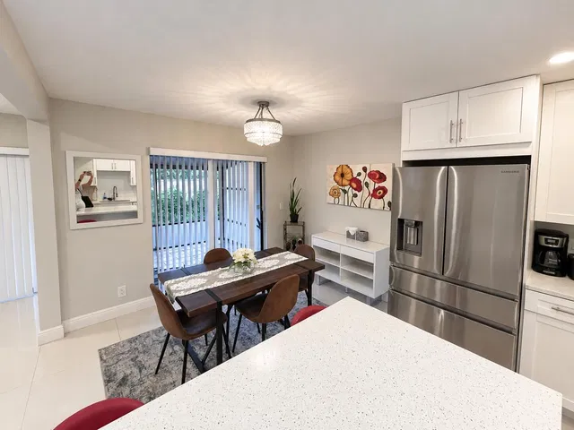 Unit 1560 photo 15
