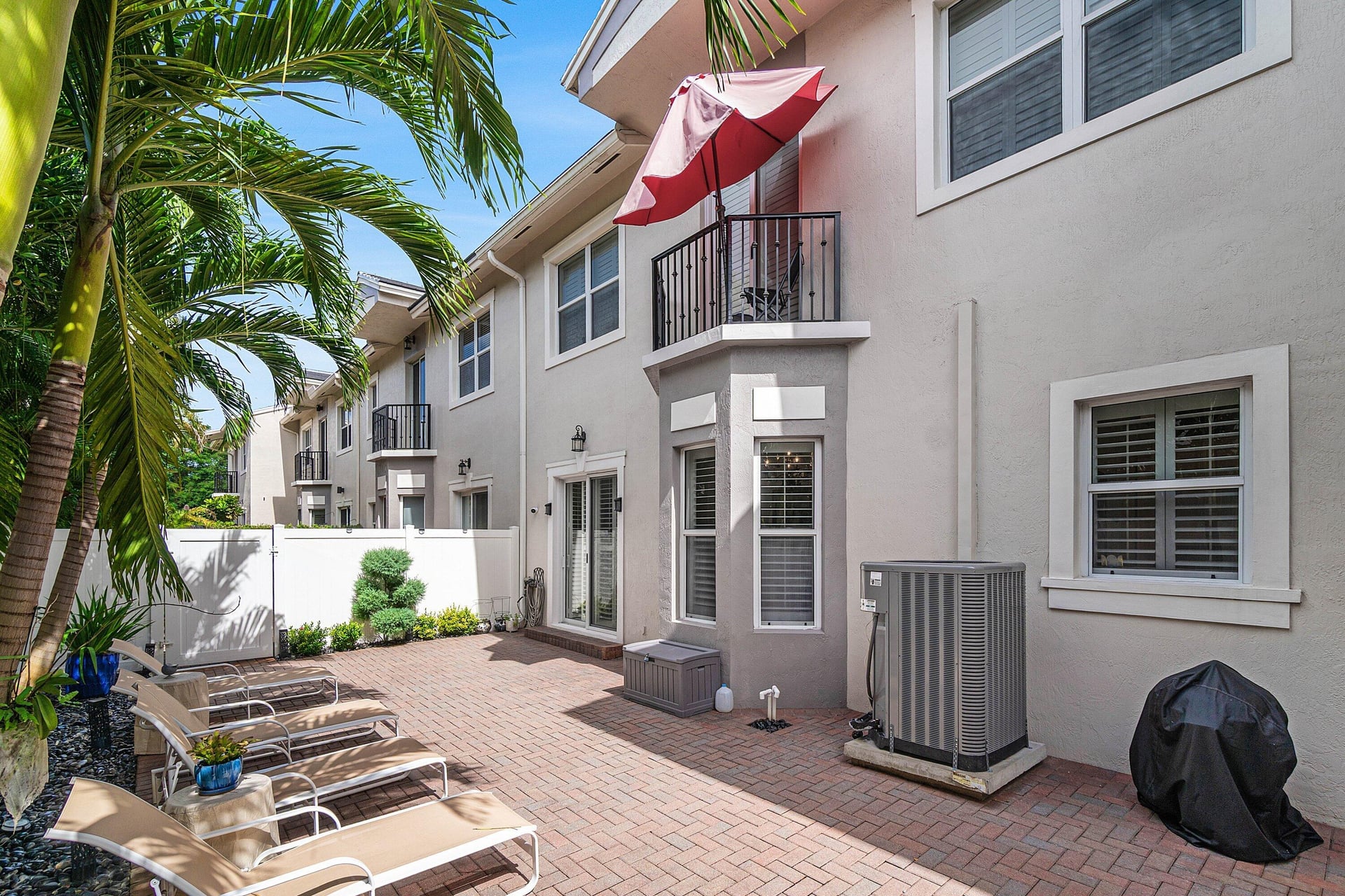 Residence photo 36