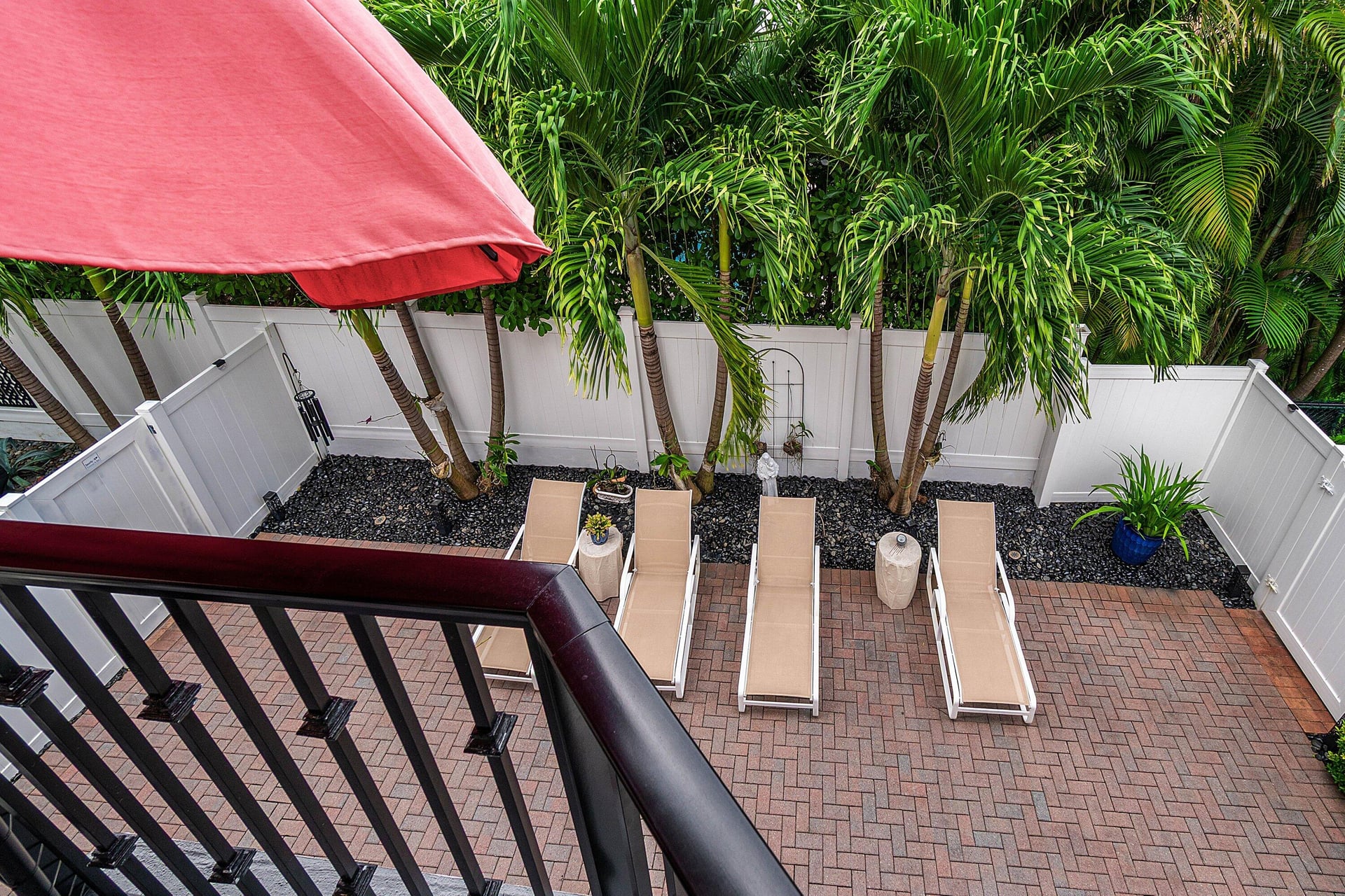 Residence photo 37