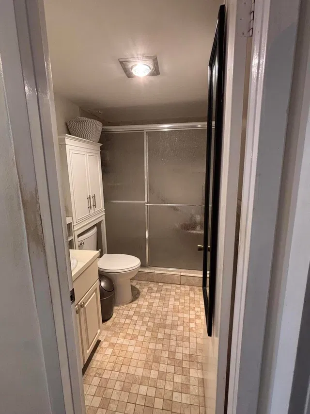  Unit 357 photo 11