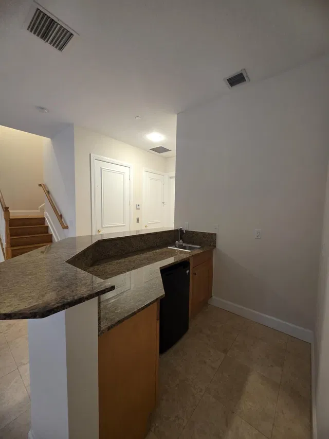 Residence photo 14